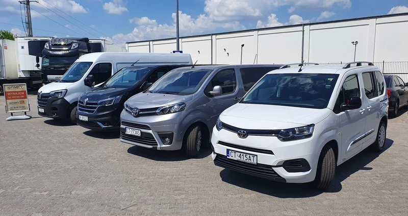 Toyota Proace City Verso cena 124900 przebieg: 20, rok produkcji 2022 z Pińczów małe 326